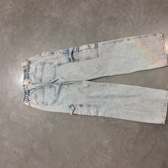 Jeans - Picture 2 of 4